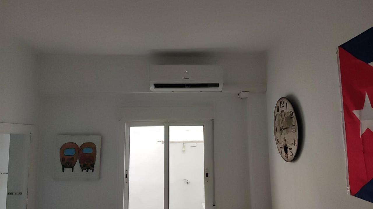 El Rinconcito Cubano En El Centro Apartment อัลเมรีอา ภายนอก รูปภาพ